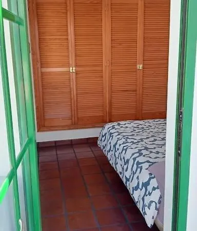 アパート Famarabeach2 カレタ・デ・ファマラ